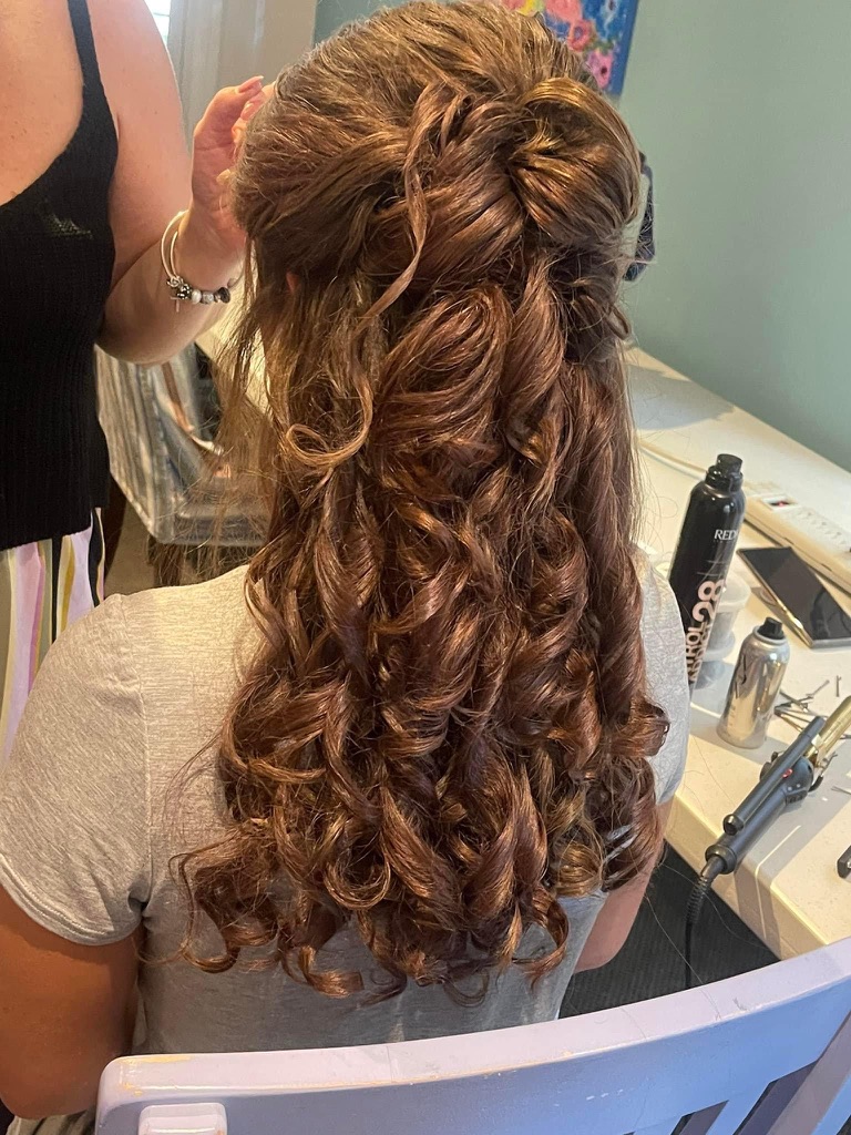 Amore Beautiful You Salon in Madison Heights