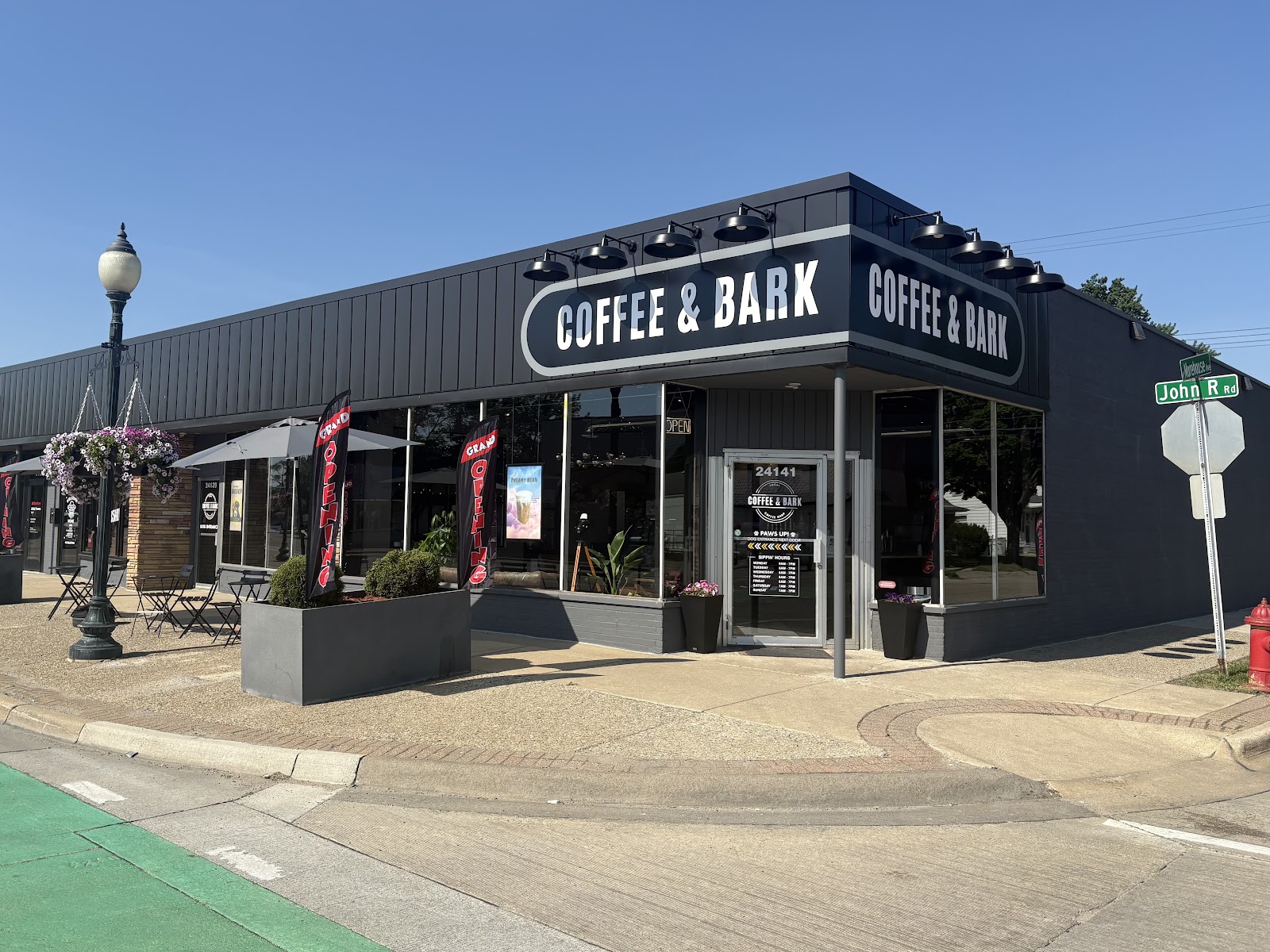 Coffee & Bark — photo