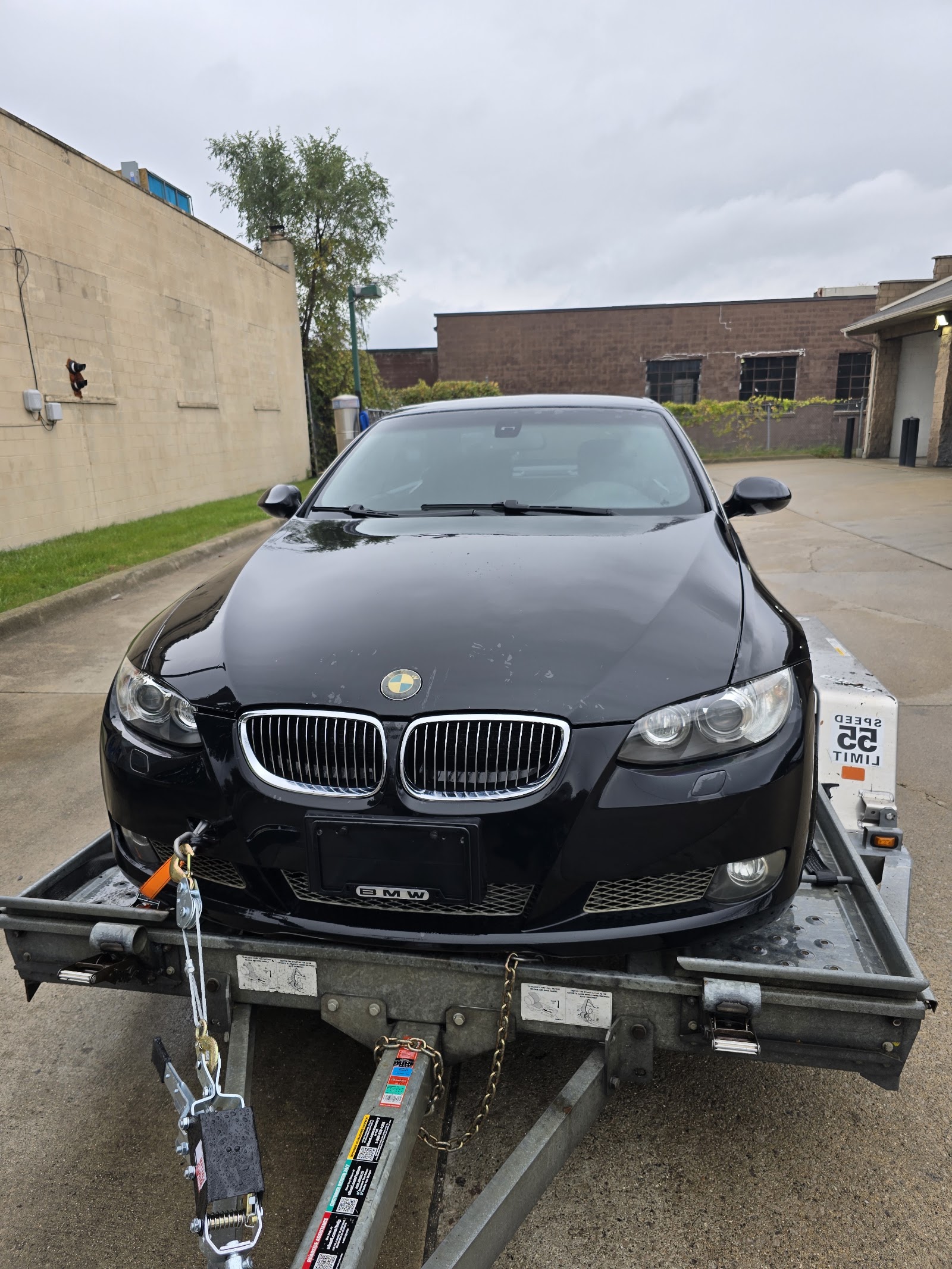 Doc's Auto Wash in Madison Heights