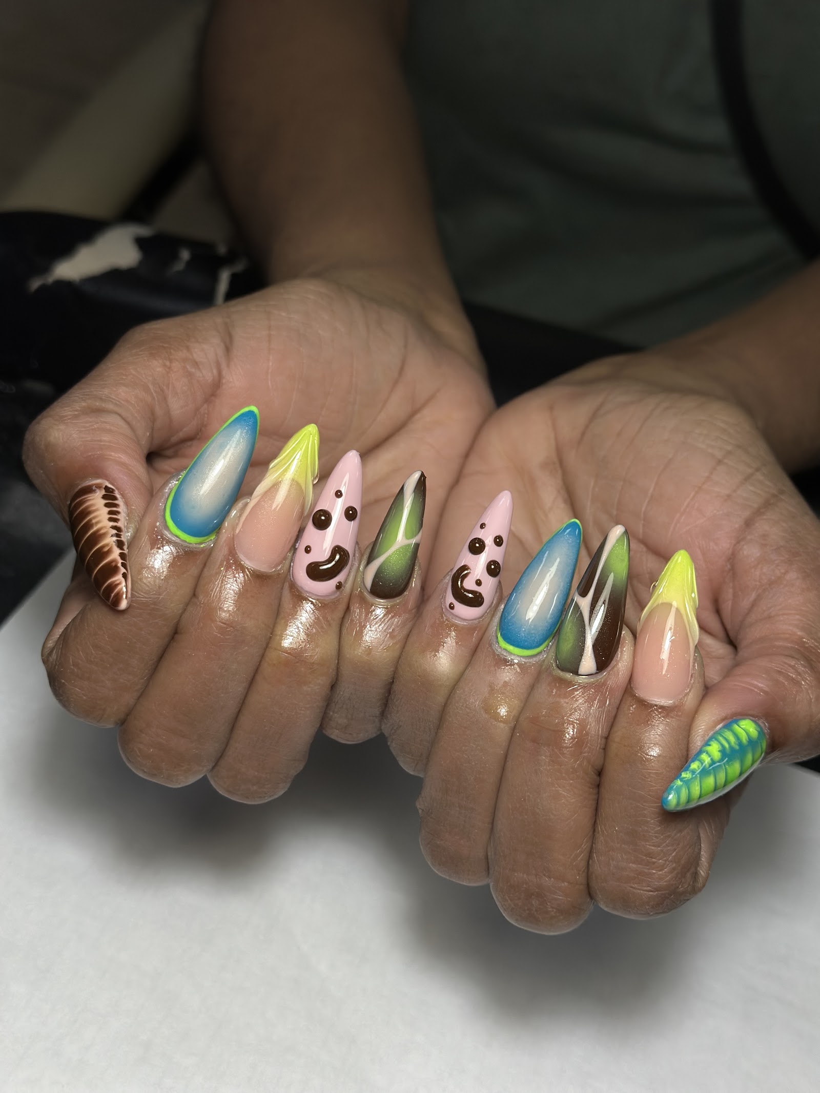 Nail Elite in Hazel Park