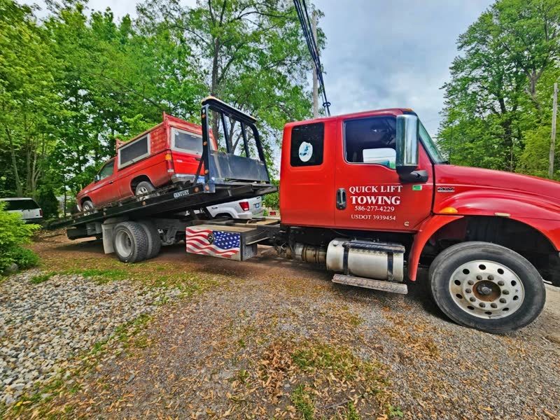 Quick Lift Towing and Transportation in Warren
