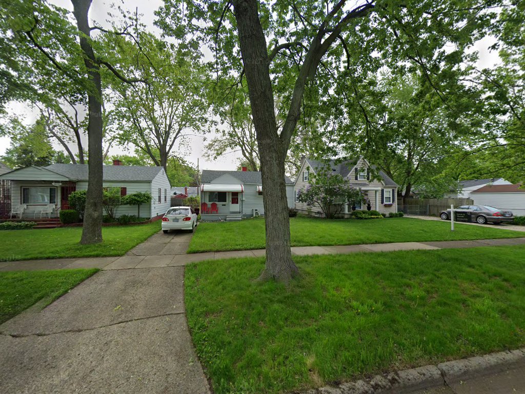 SNIPSxMontana in Madison Heights