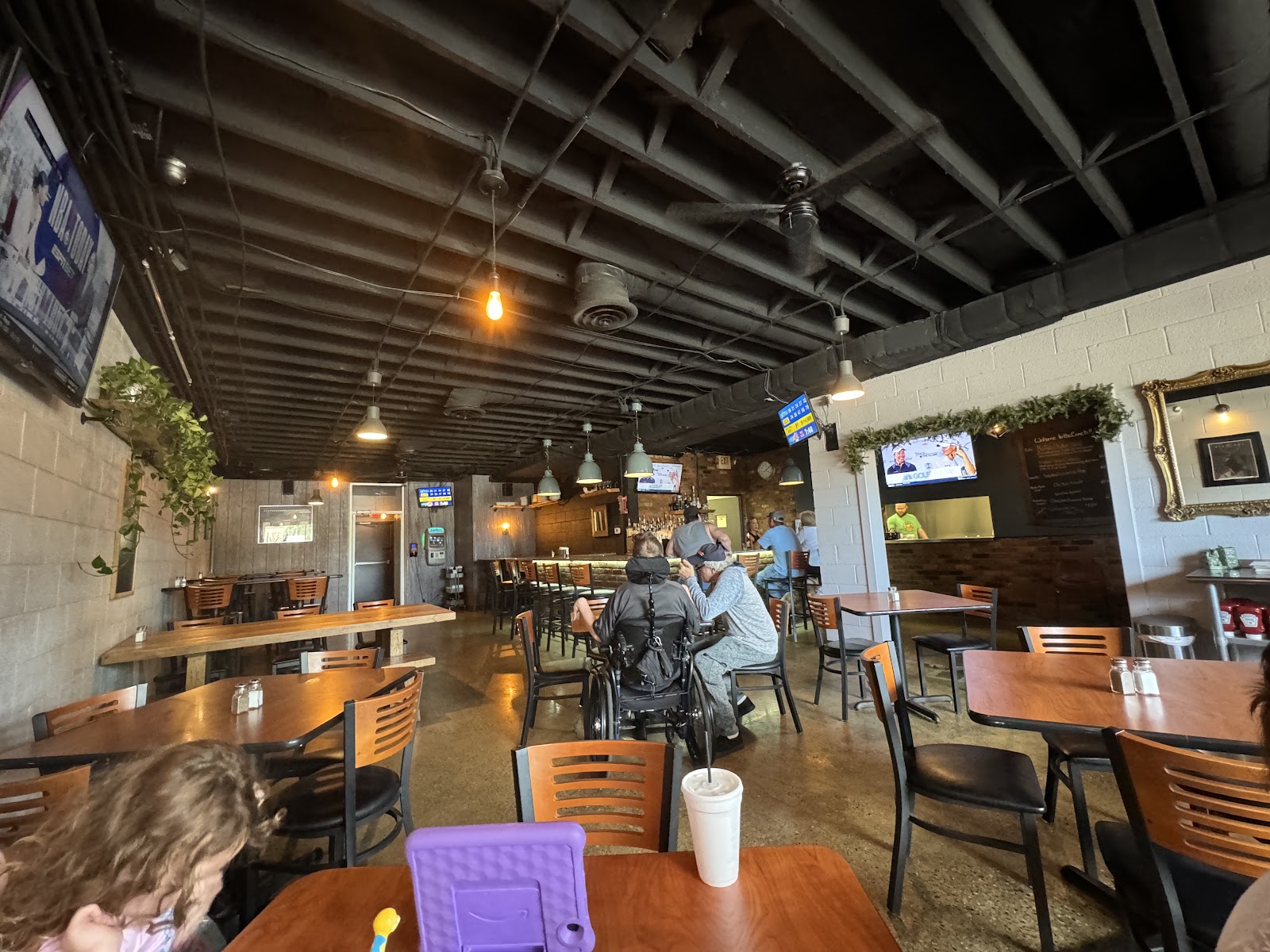 The Coach Grille in Madison Heights