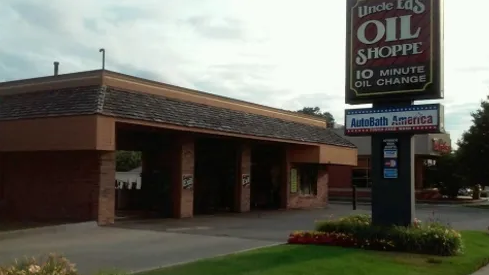 Uncle Ed's Oil Shoppe in Madison Heights